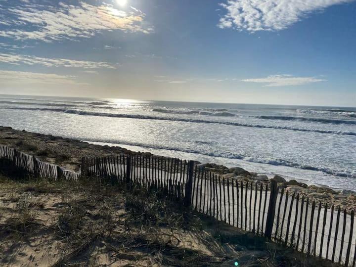 Appartement Sur Golf Avec Piscine Chauffee A Lacanau-Ocean Bagian luar foto